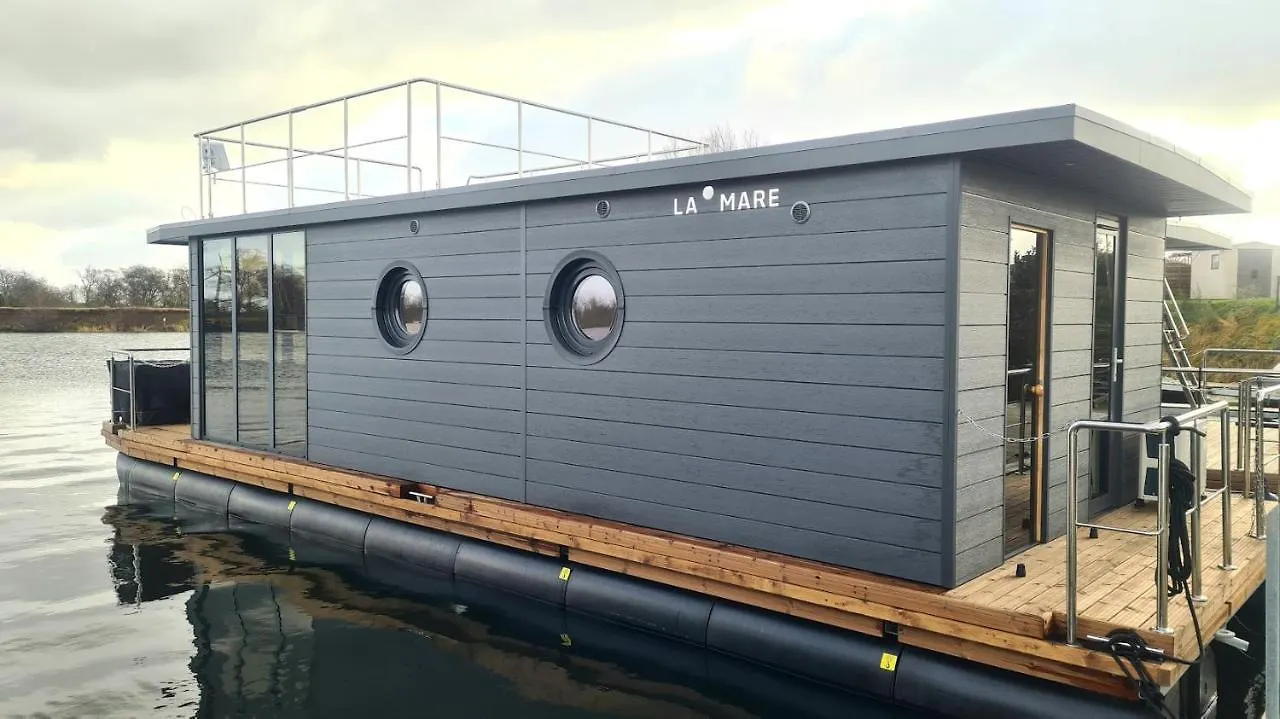 Hausboot La Mare Emma Apartment Weyhe