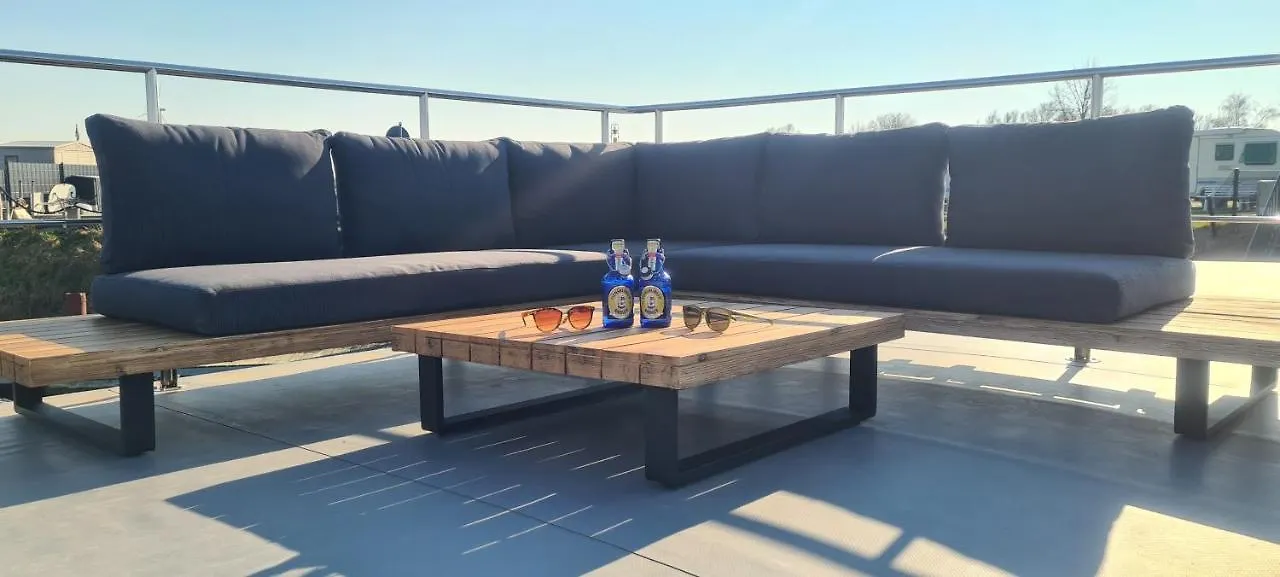 Hausboot La Mare Emma Apartment Weyhe